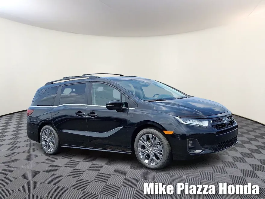 2026 Honda Odyssey Touring photo 1