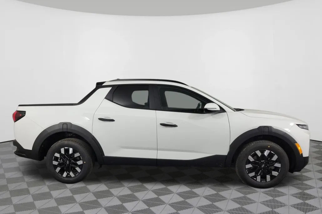 2026 Hyundai Santa Cruz SEL photo 1