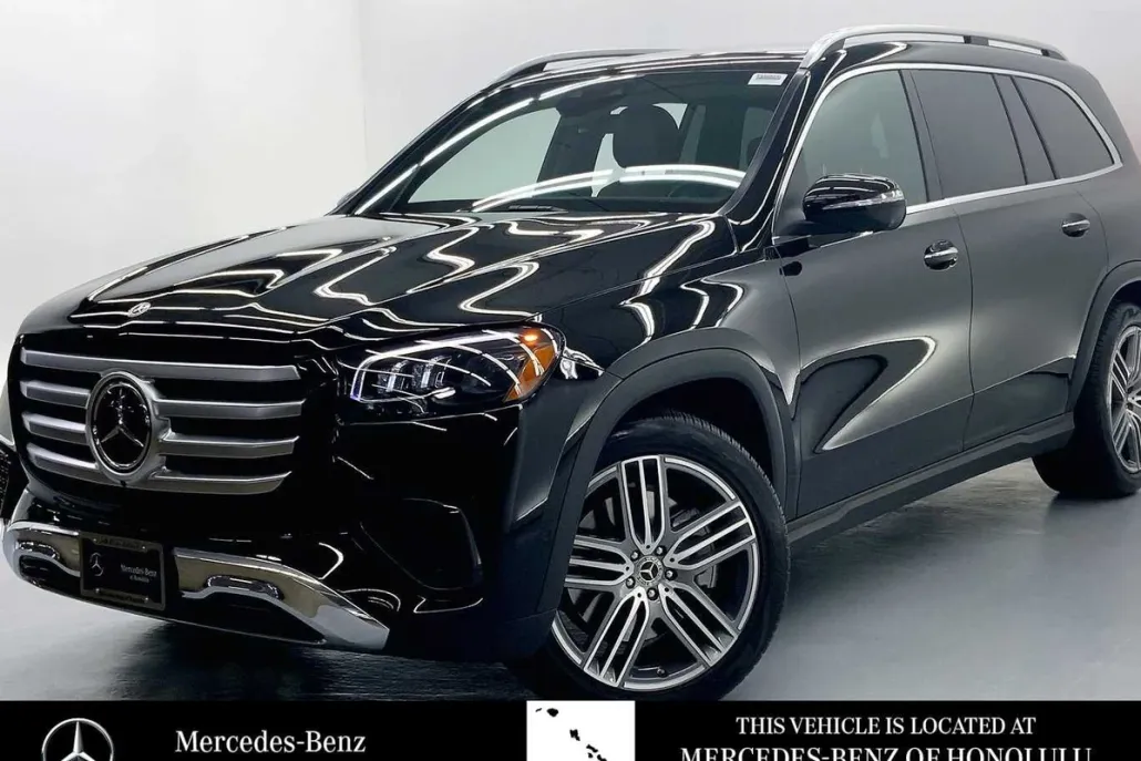 2025 Mercedes Benz GLS 450 4MATIC photo 1
