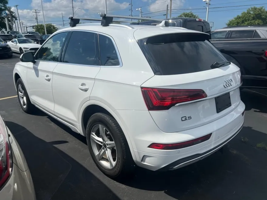 2023 Audi Q5 40 Premium photo 1