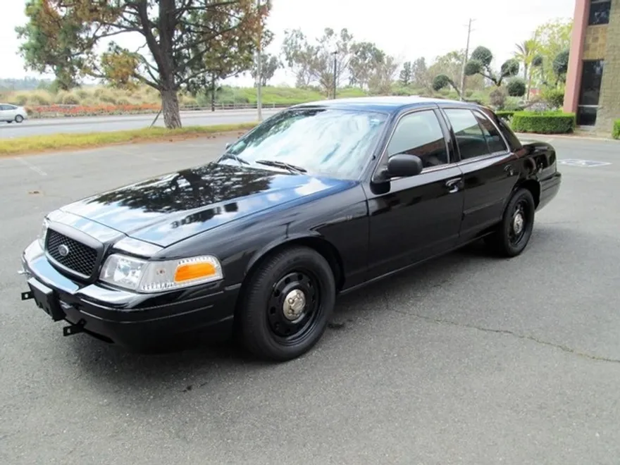 2011 Ford Crown Victoria Police Interceptor photo 1