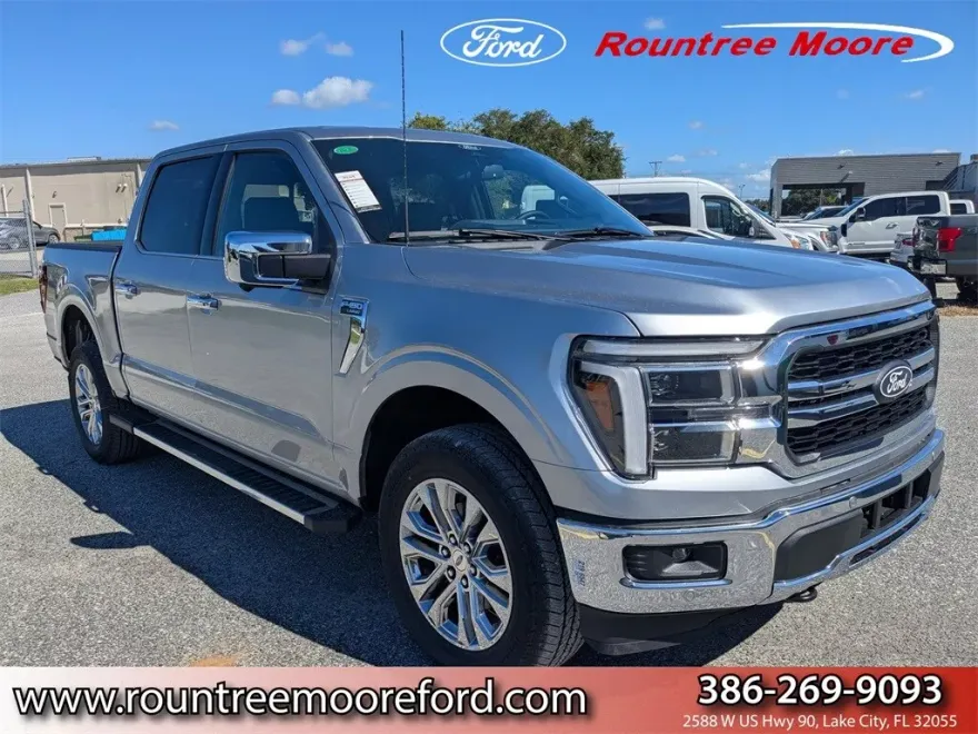 2025 Ford F-150 Lariat photo 1