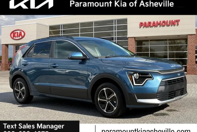 2025 Kia Niro EX photo 1