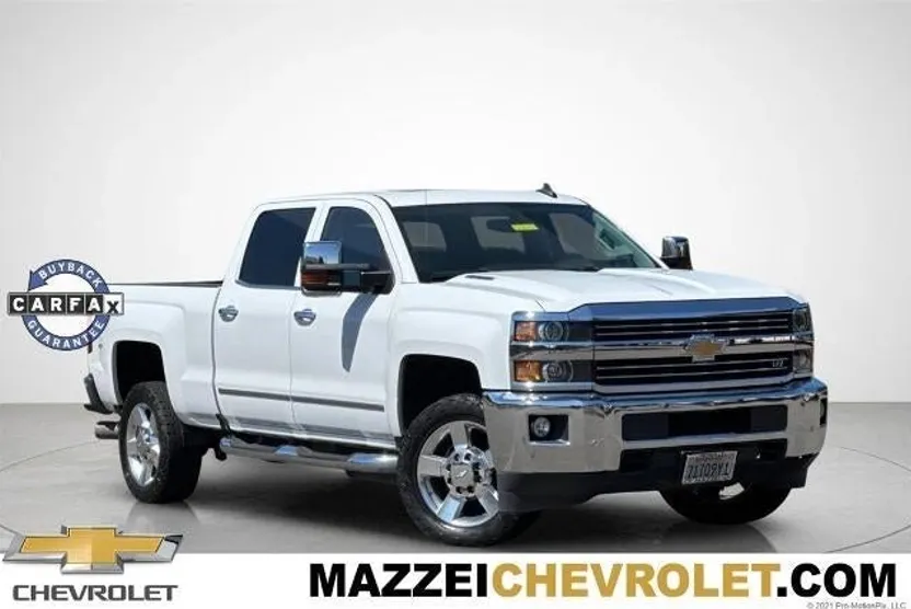 2016 Chevrolet Silverado 2500HD LTZ photo 1