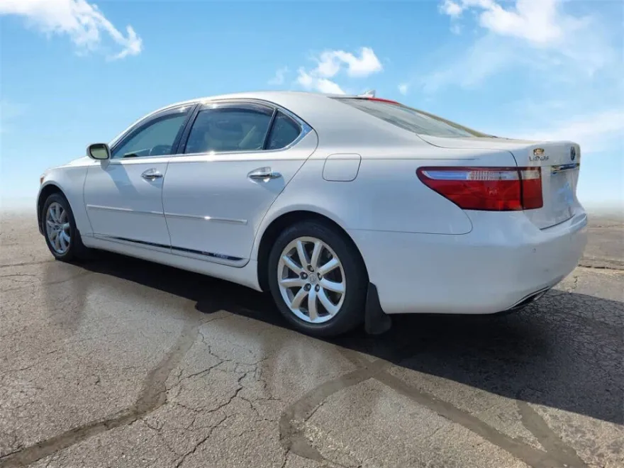 2008 Lexus LS 600h L photo 1