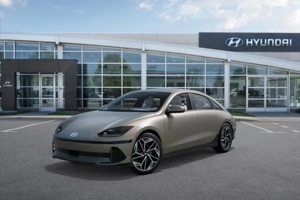 2025 Hyundai Ioniq 6 SEL photo 1