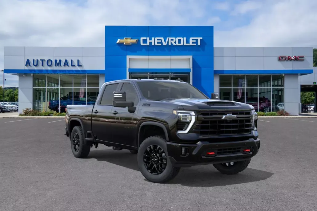 2026 Chevrolet Silverado LT photo 1