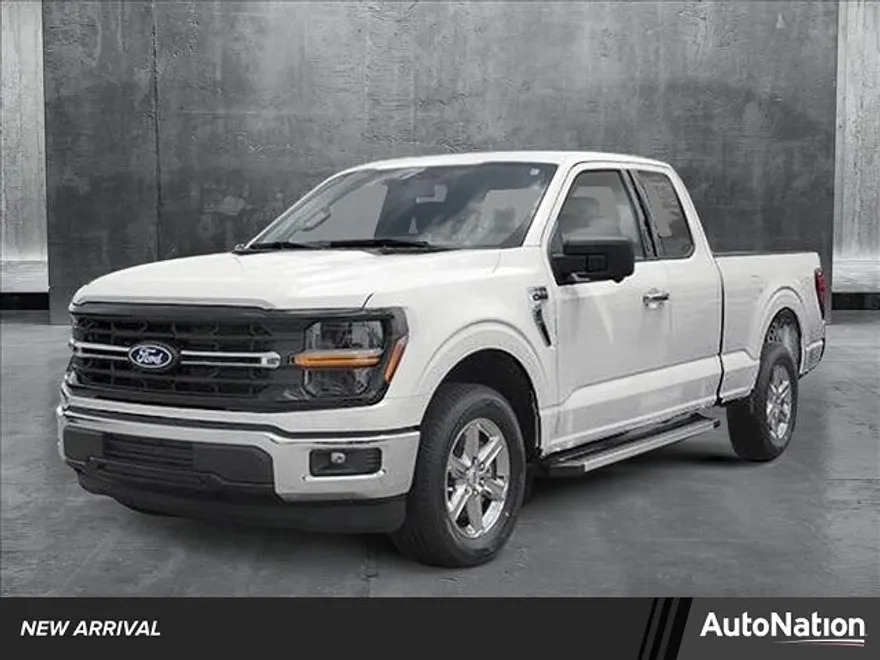 2025 Ford F-150 XLT photo 1