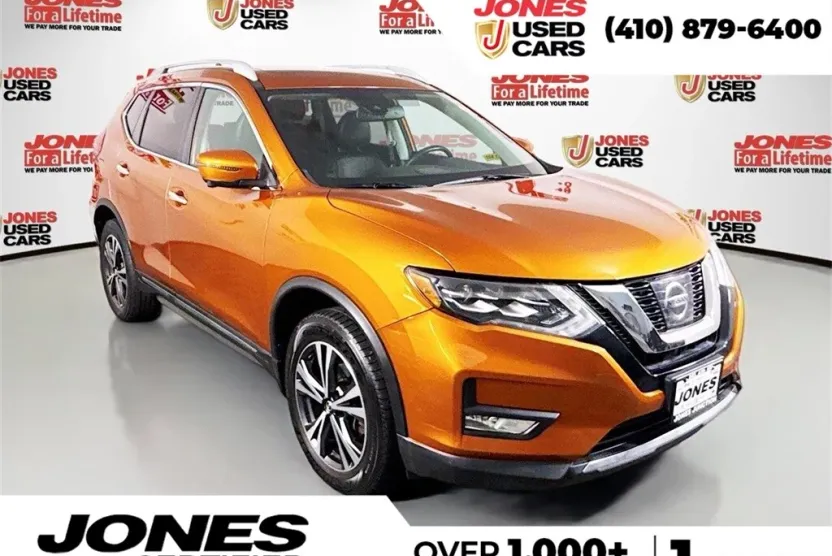 2017 Nissan Rogue photo 1