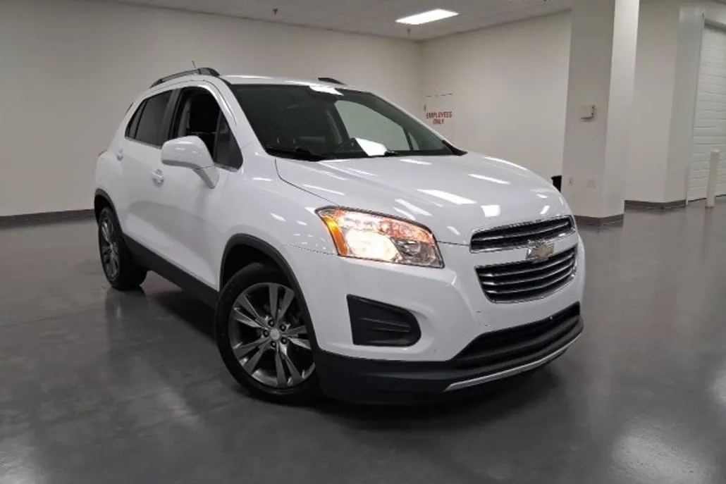 2016 Chevrolet Trax LT photo 1