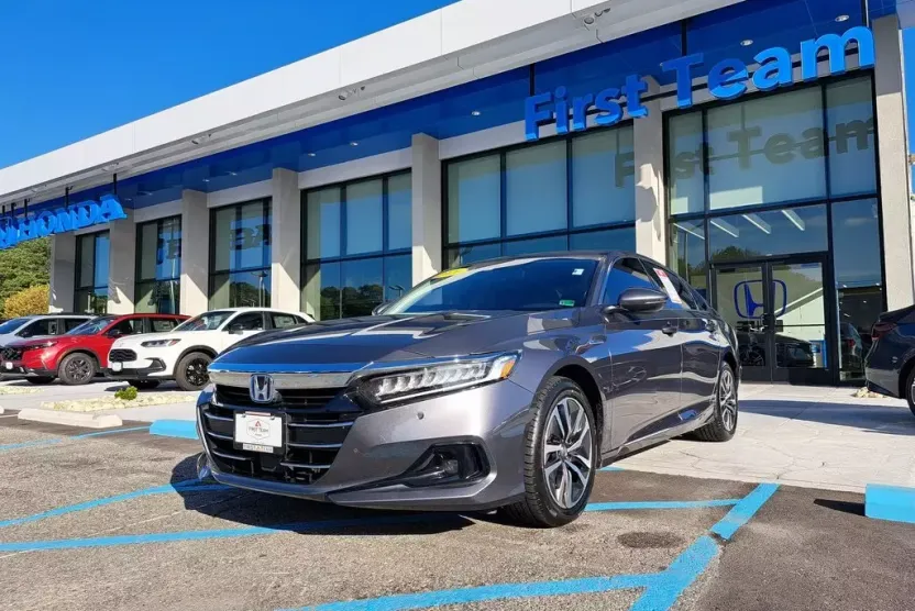 2021 Honda Accord Hybrid EX-L photo 1