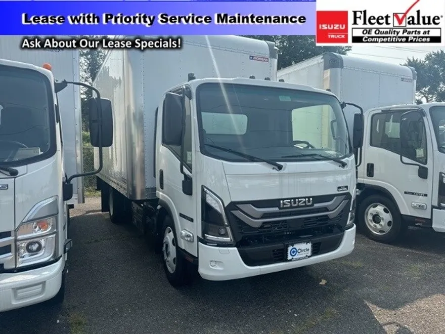 2025 Isuzu NRR photo 1