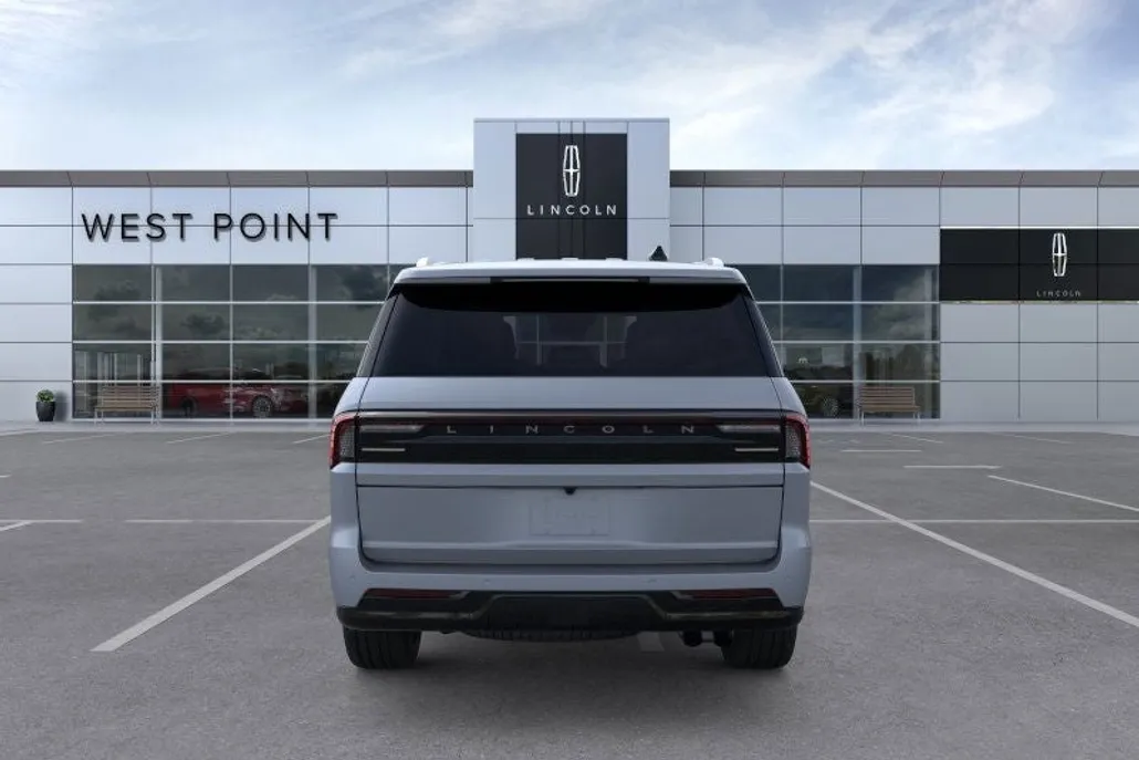 2025 Lincoln Navigator Reserve photo 1
