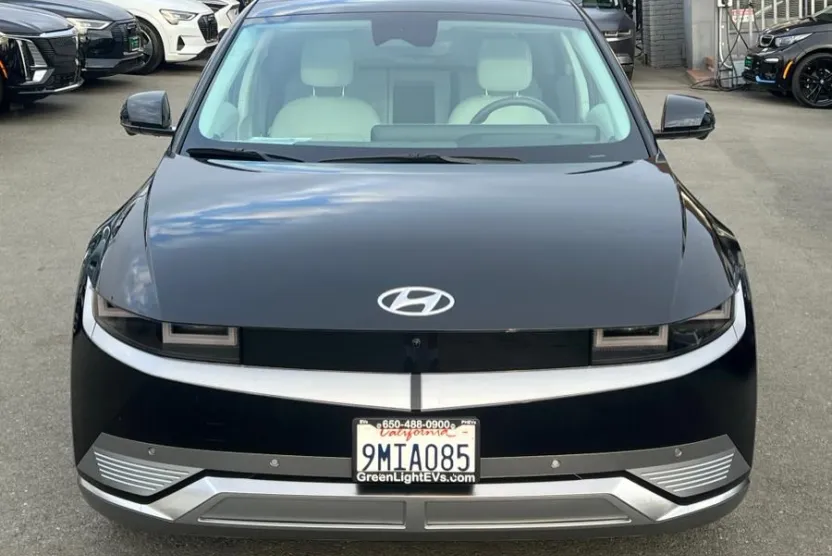 2024 Hyundai Ioniq 5 Limited photo 1