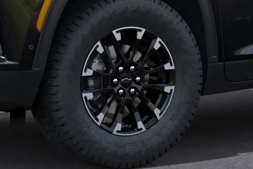 2026 Chevrolet Traverse Z71 photo 1