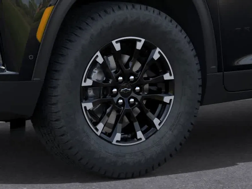 2026 Chevrolet Traverse Z71 photo 1