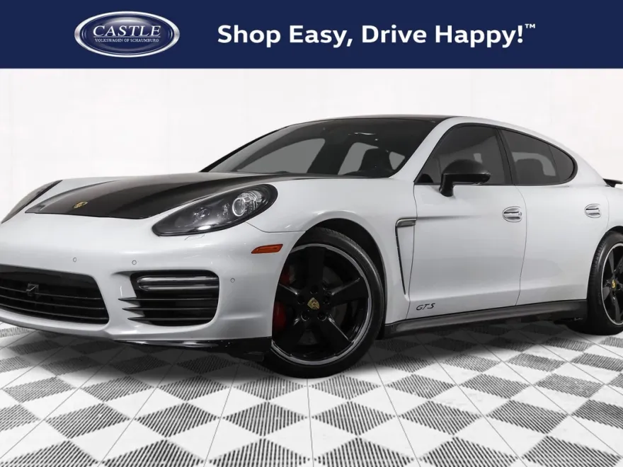 2016 Porsche Panamera GTS photo 1