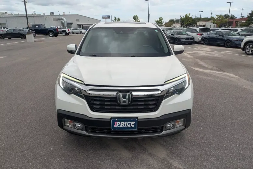 2020 Honda Ridgeline RTL-E photo 1
