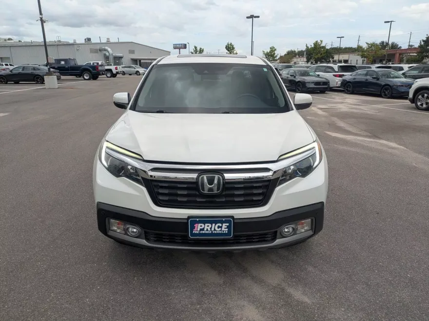 2020 Honda Ridgeline RTL-E photo 1