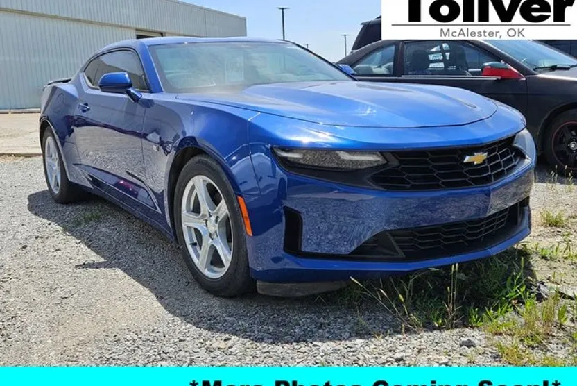 2022 Chevrolet Camaro 2LT photo 1