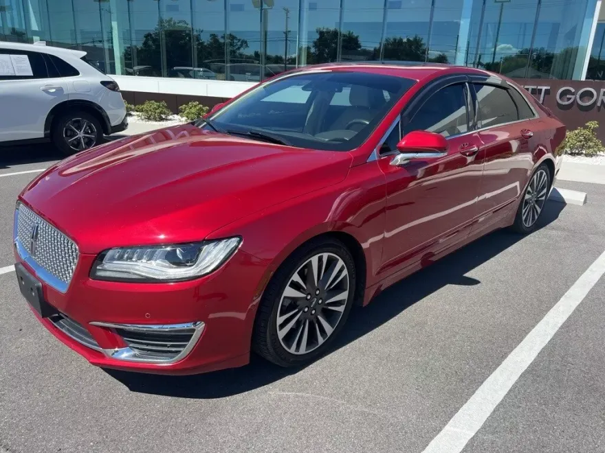 2020 Lincoln MKZ Hybrid Reserve photo 1