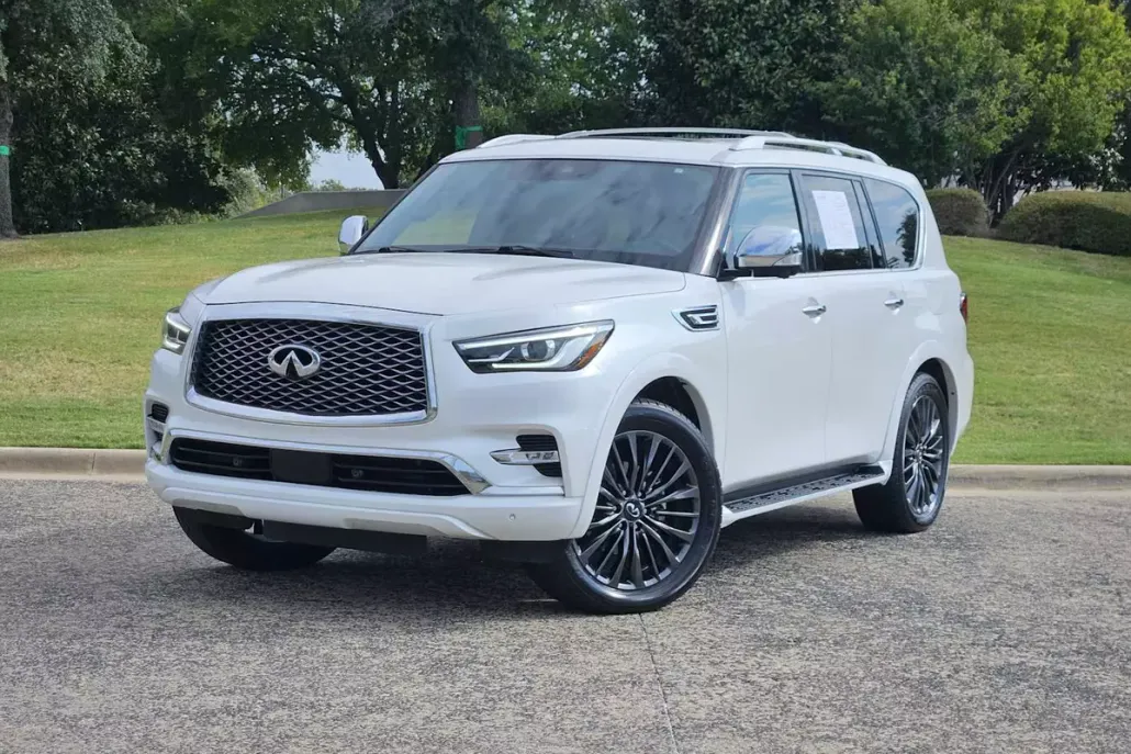 2023 Infiniti QX80 Sensory photo 1