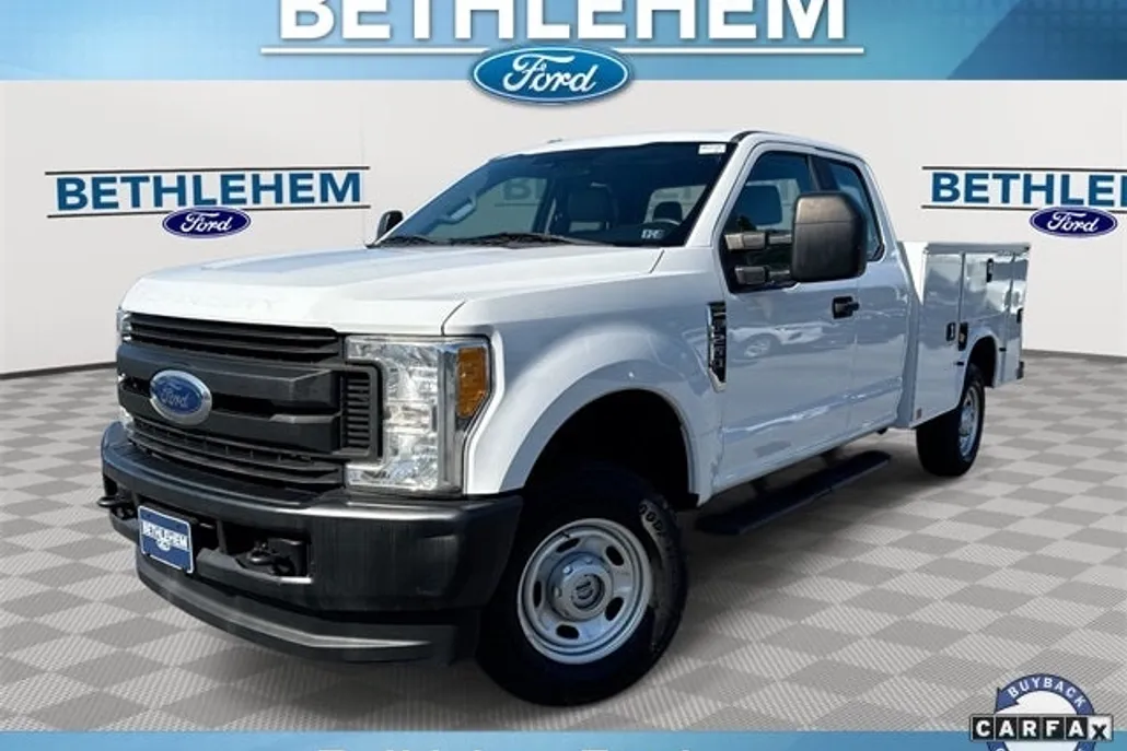 2017 Ford F-250 photo 1