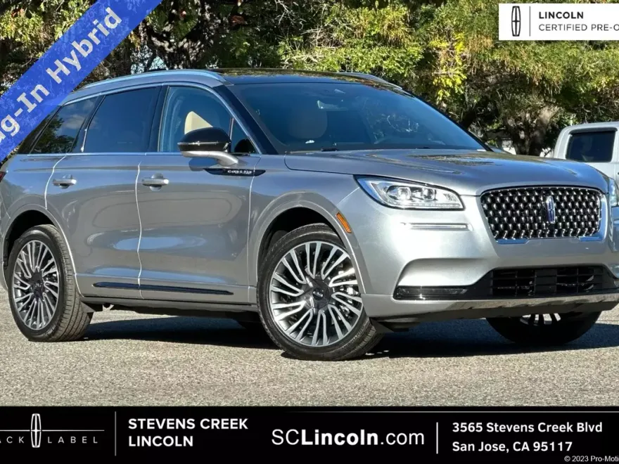 2022 Lincoln Corsair Grand Touring photo 1