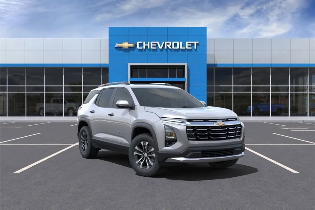 2025 Chevrolet Equinox LT photo 1