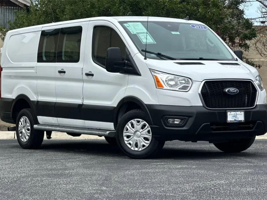 2022 Ford Transit photo 1