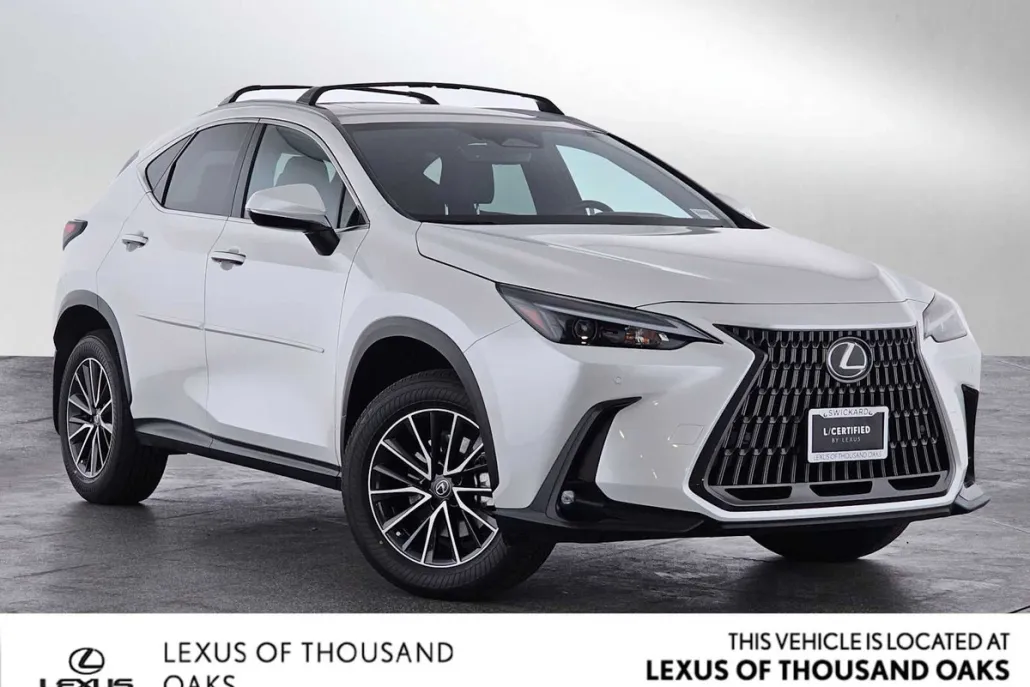 2022 Lexus NX Premium photo 1