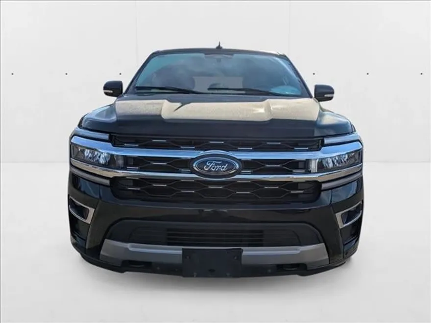 2023 Ford Expedition MAX Limited photo 1