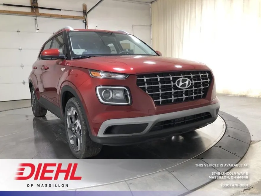 2025 Hyundai Venue SEL photo 1