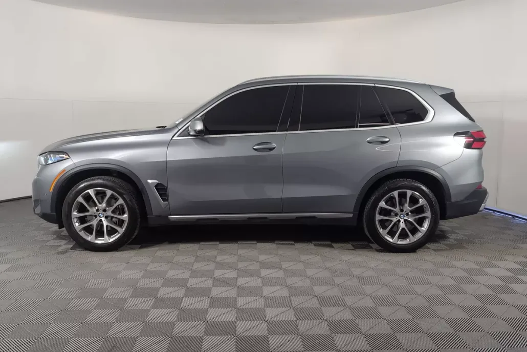 2025 Bmw X5 sDrive40i photo 1