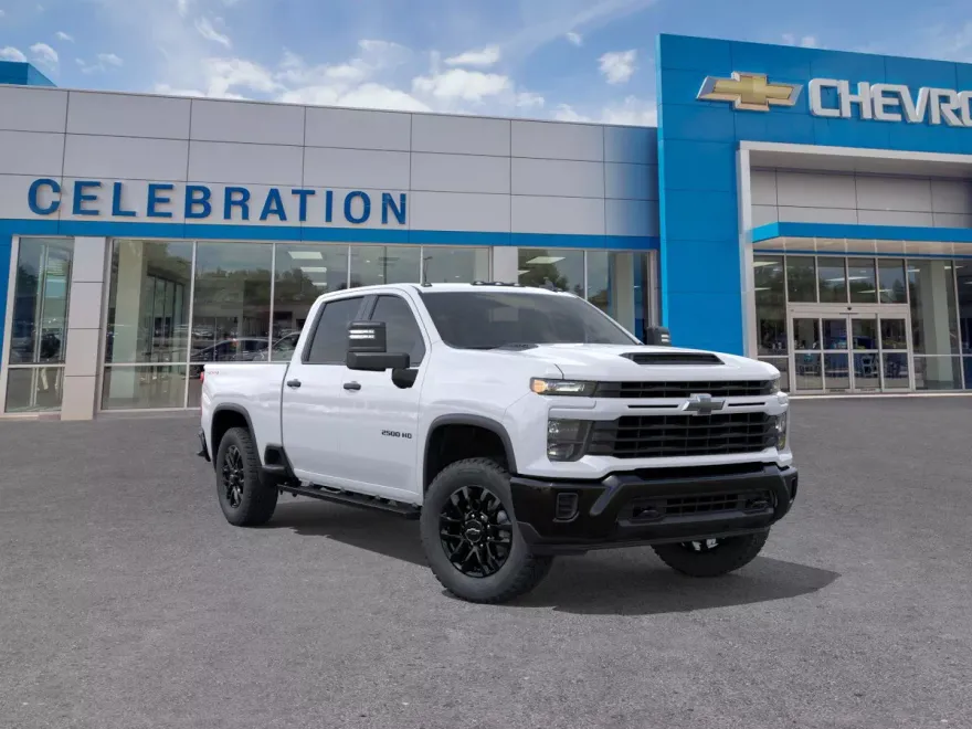 2026 Chevrolet Silverado 2500HD Custom photo 1