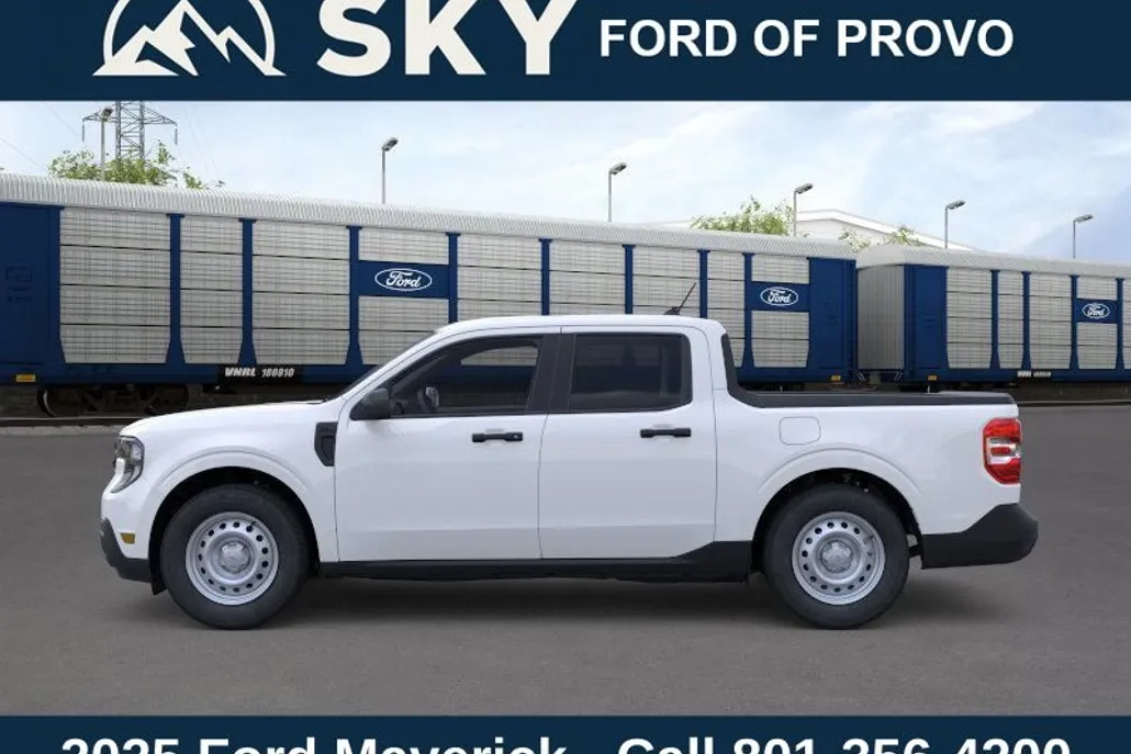 2025 Ford Maverick XL photo 1