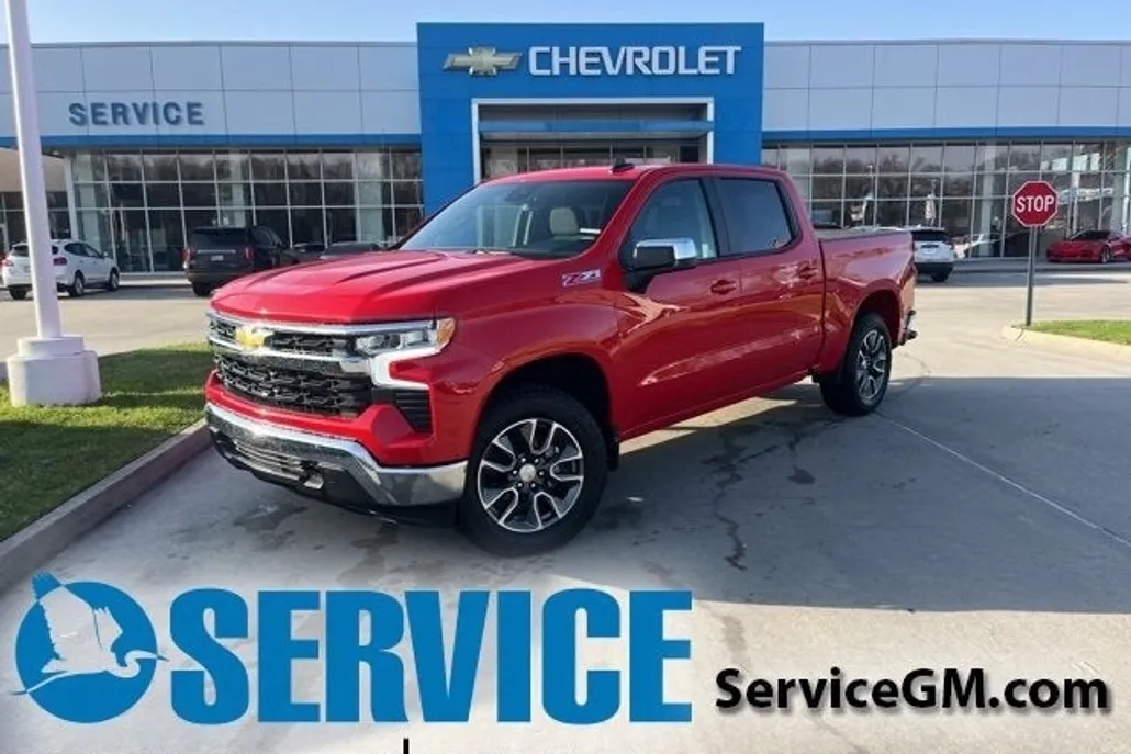 2025 Chevrolet Silverado 1500 LT photo 1