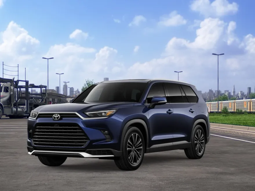 2026 Toyota Highlander Platinum Hybrid photo 1