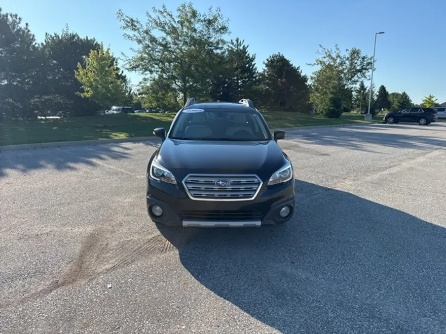 2017 Subaru Outback 2.5i photo 1