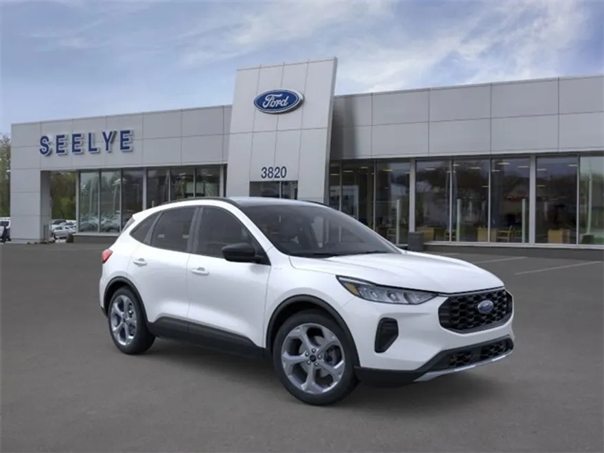 2025 Ford Escape ST-Line photo 6