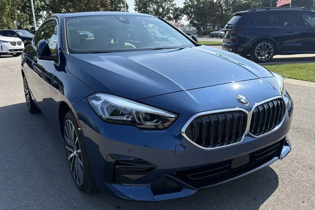 2024 Bmw 228i photo 1