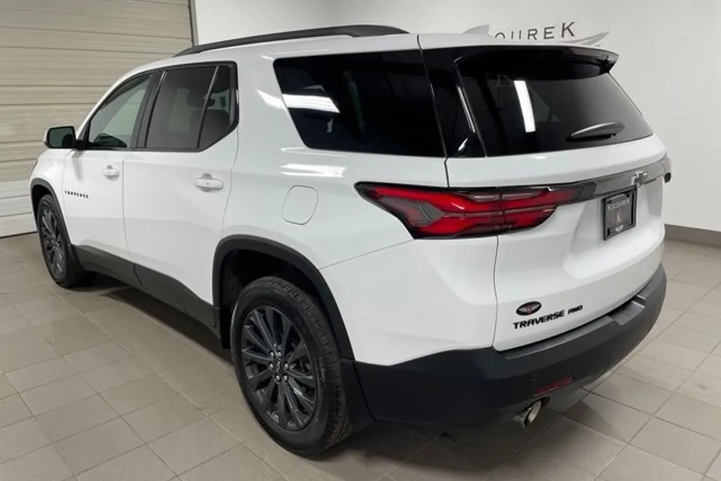 2022 Chevrolet Traverse RS photo 1