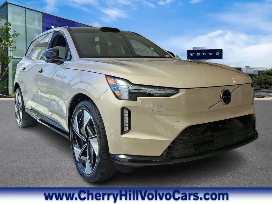 2025 Volvo EX90 Twin Motor Ultra photo 1