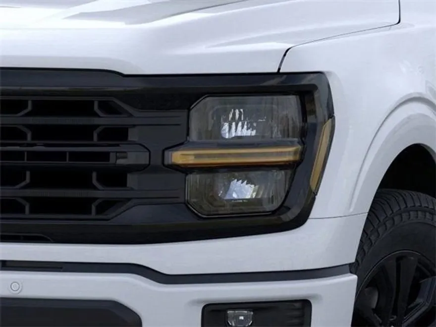 2025 Ford F-150 XLT photo 18