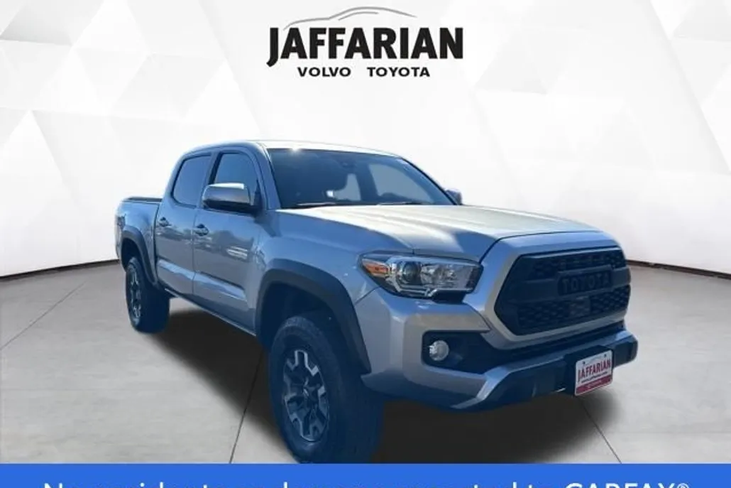 2023 Toyota Tacoma TRD Off-Road photo 1