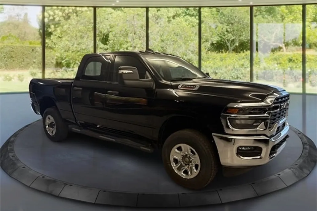 2026 Ram 2500 Tradesman photo 1
