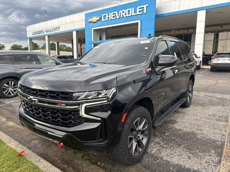 2021 Chevrolet Tahoe Z71 photo 1