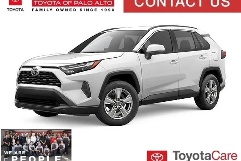 2025 Toyota RAV4 XLE photo 1