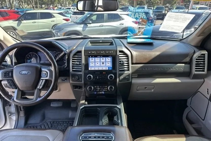 2019 Ford F-250 Limited photo 1