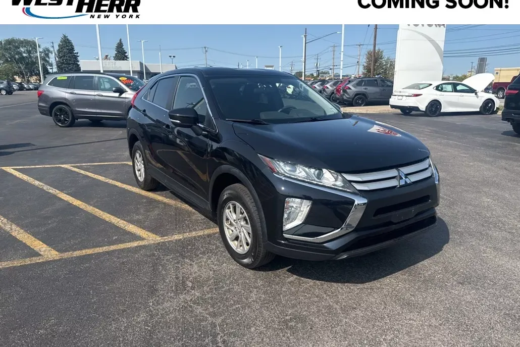 2019 Mitsubishi Eclipse Cross ES photo 1